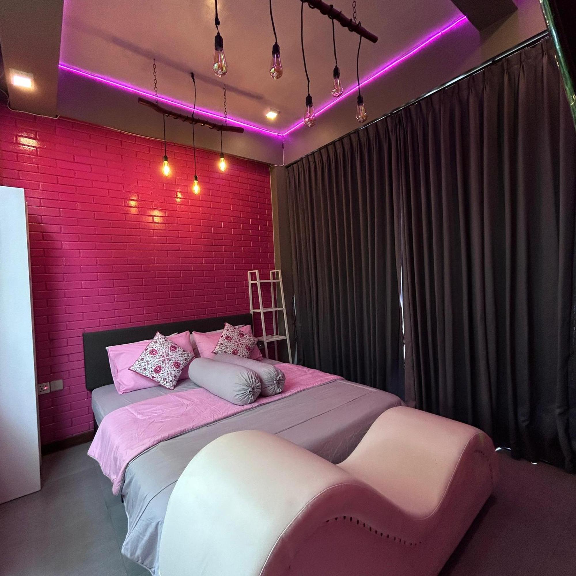 Yurooms Villapartment - Love Room Bali (Adults Only) Jimbaran  Bagian luar foto