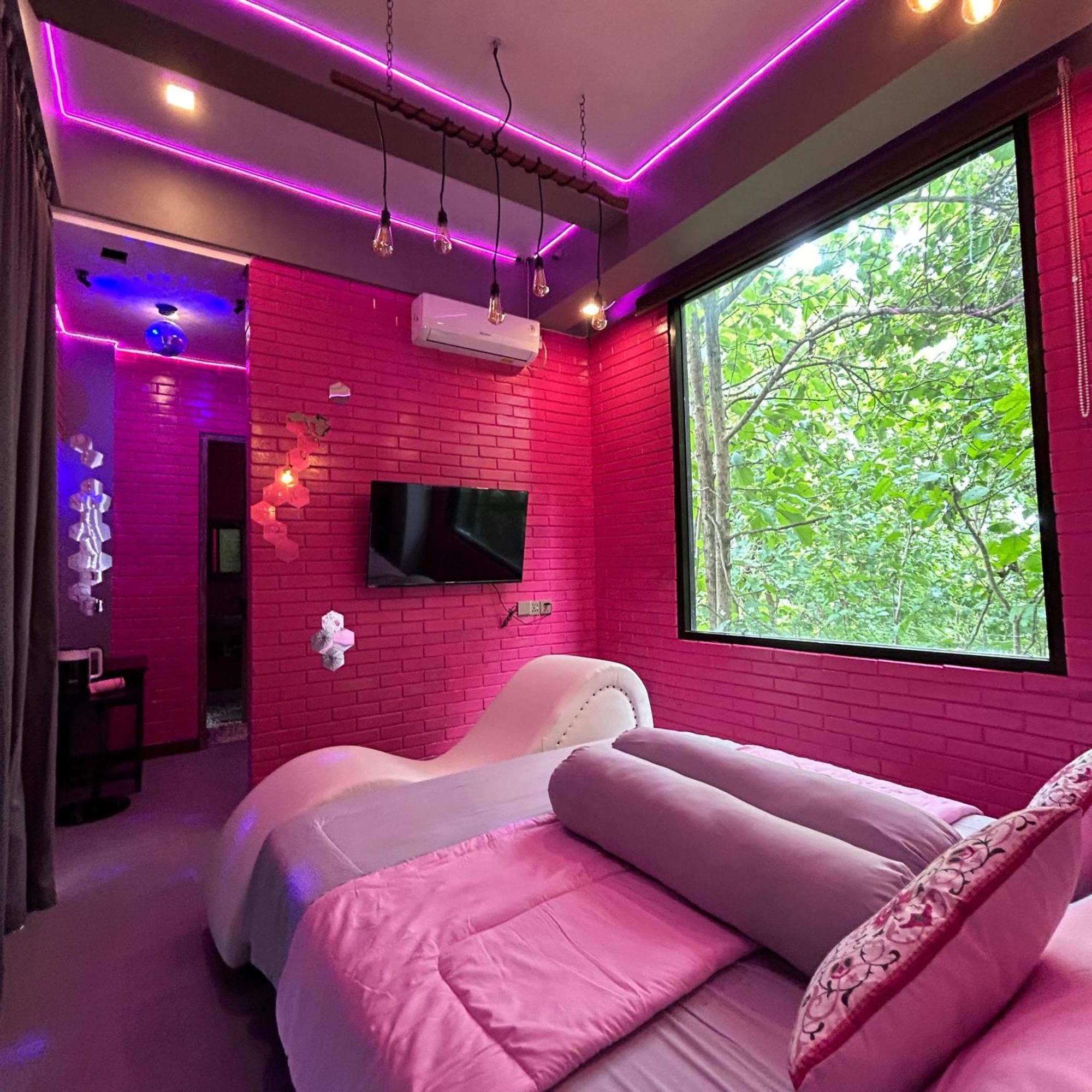 Yurooms Villapartment - Love Room Bali (Adults Only) Jimbaran  Bagian luar foto